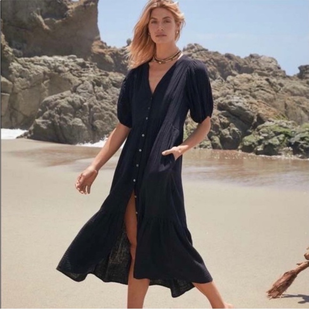 Black Button-Front Midi Dress - Women's Elegant V-Neck
